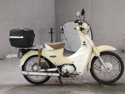 Honda SUPER CUB110 2011