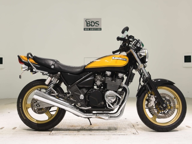 Kawasaki ZEPHYR400 2007