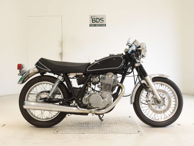 Yamaha SR400 2002