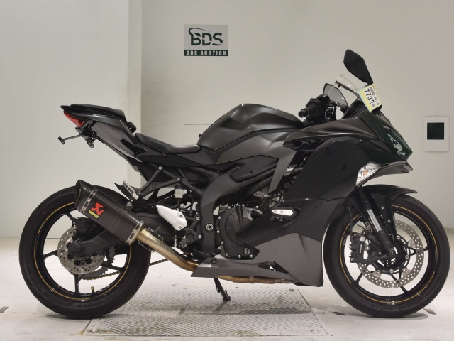 Kawasaki NINJA ZX-25R 2022