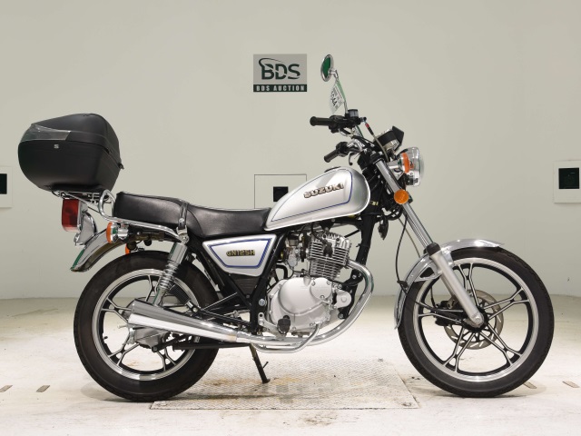 Suzuki GN125H 2016