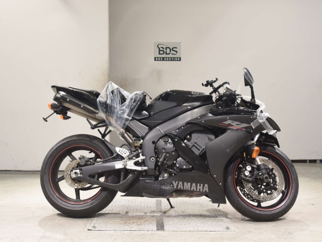 Yamaha YZF-R1 2005