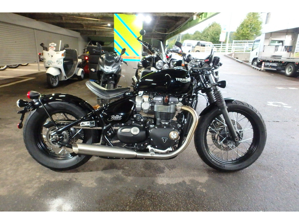 Triumph BONNEVILLE BOBBER 2017