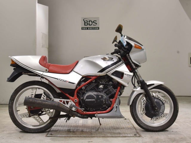 Honda VT250FC 1983
