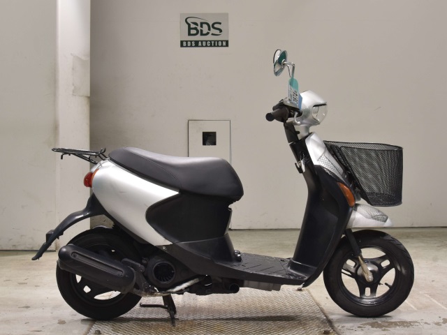 Suzuki LETS4