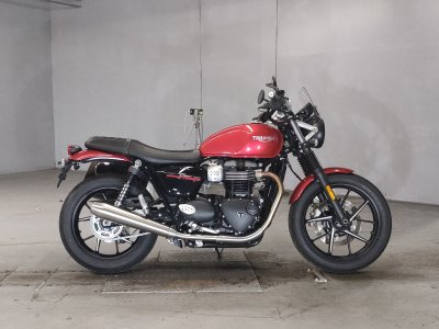 Triumph STREET TWIN 900 2019