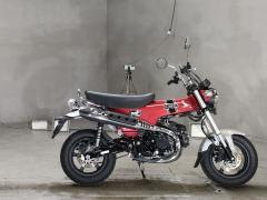 Honda DAX125 2022