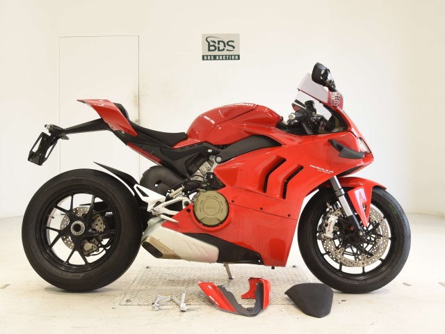 Ducati PANIGALE V4 2021