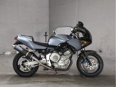 Yamaha TRX850 1999