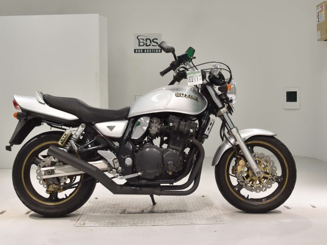 Suzuki GSX400 INAZUMA 1997
