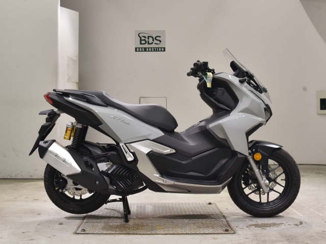 Honda ADV 160 2025