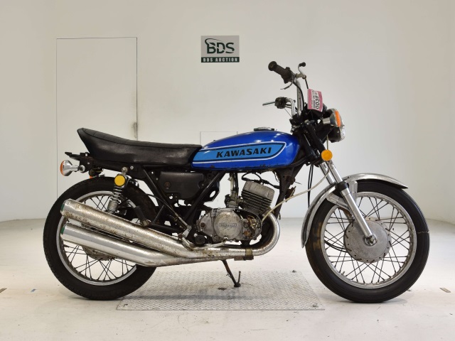 Kawasaki 250SS
