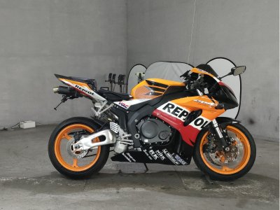 Honda CBR1000RR 2006