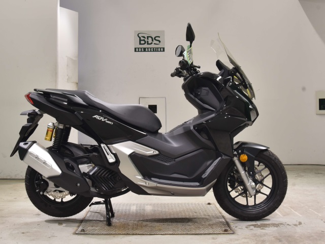 Honda ADV 160 2025