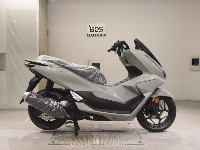 Honda PCX160 2025
