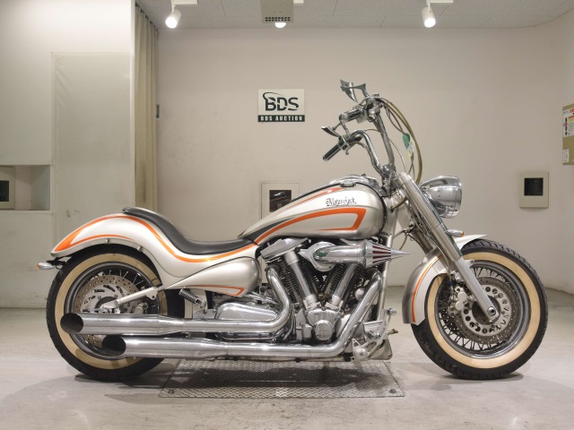 Yamaha ROADSTAR XV1600 2001