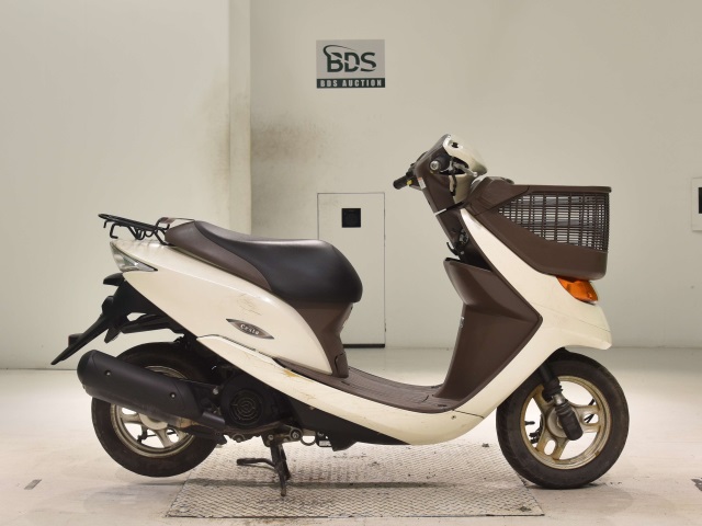 Honda DIO CESTA 2011