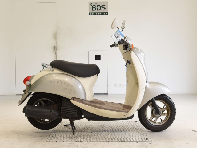 Honda SCOOPY50 2002