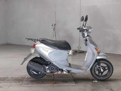 Suzuki LETS4