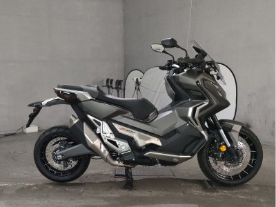 Honda X-ADV750 2021