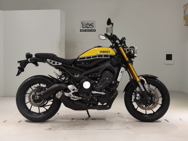 Yamaha XSR900 2016