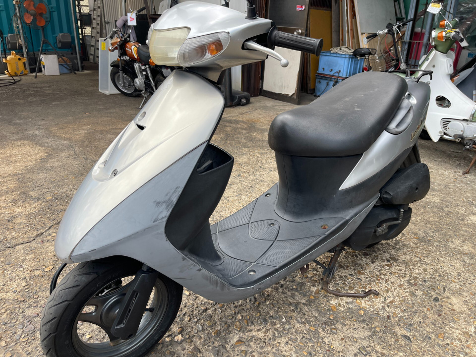 Suzuki LETS2