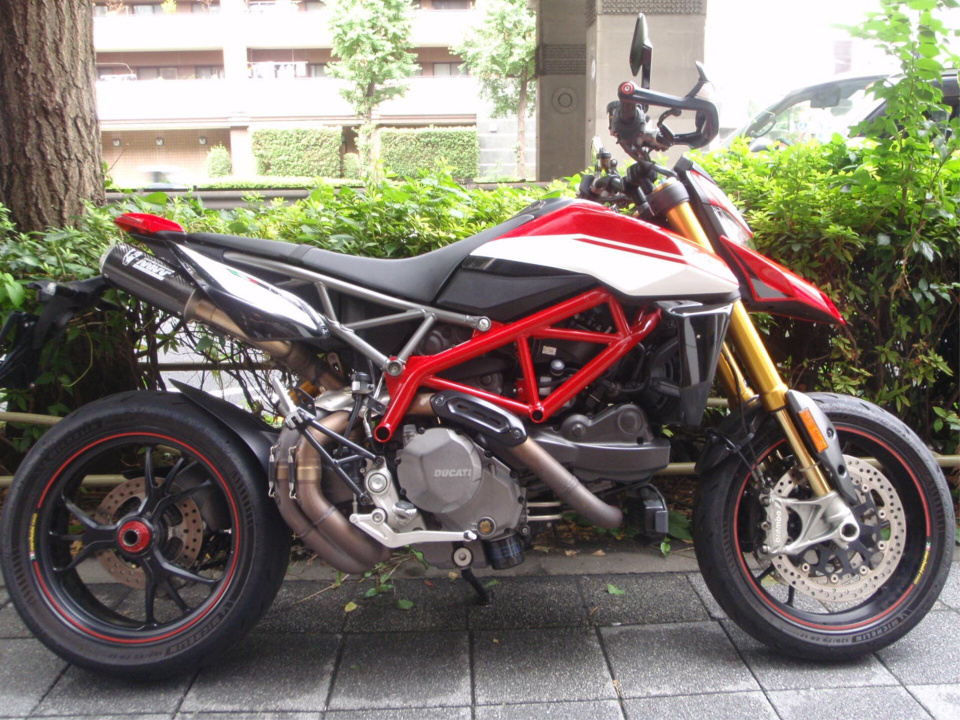 Ducati HYPERMOTARD 950SP 2021