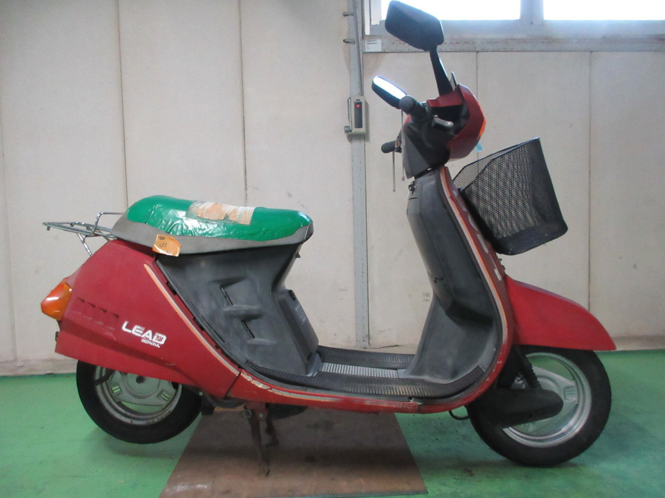 Honda LEAD50 1983