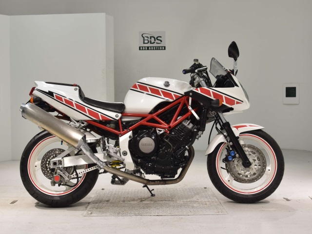 Yamaha TRX850 1997