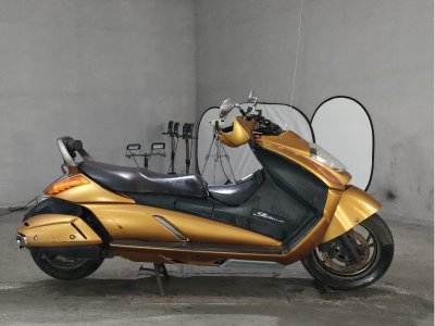 Suzuki GEMMA250