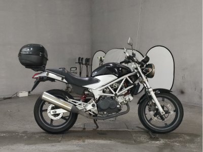 Honda VTR250 2009