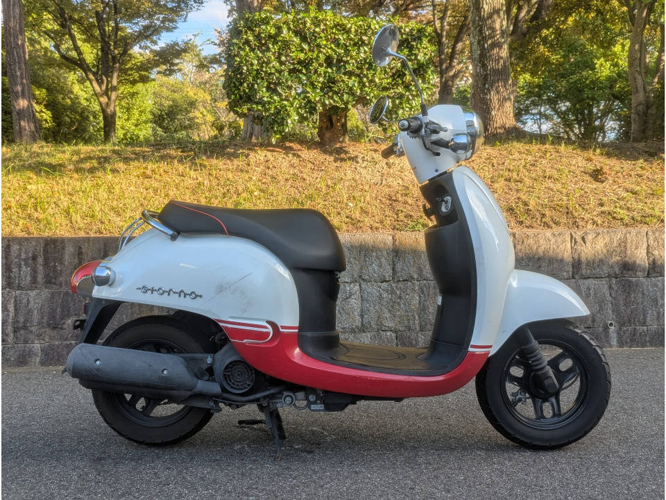 Honda GIORNO 2012