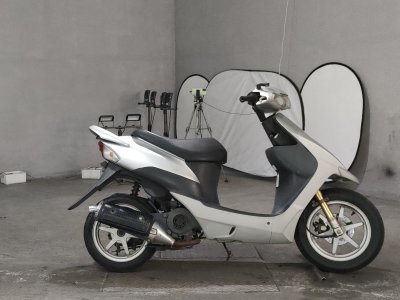 Suzuki SEPIA ZZ