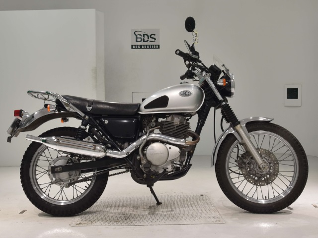 Honda CL400 2000