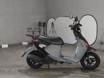 Suzuki LETS4