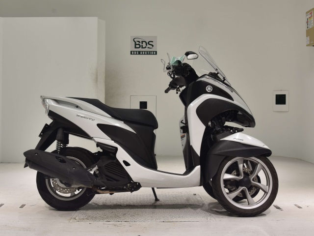 Yamaha TRICITY MW125A 2015