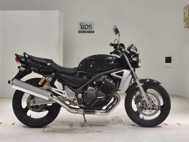 Kawasaki BALIUS ZR250 2004