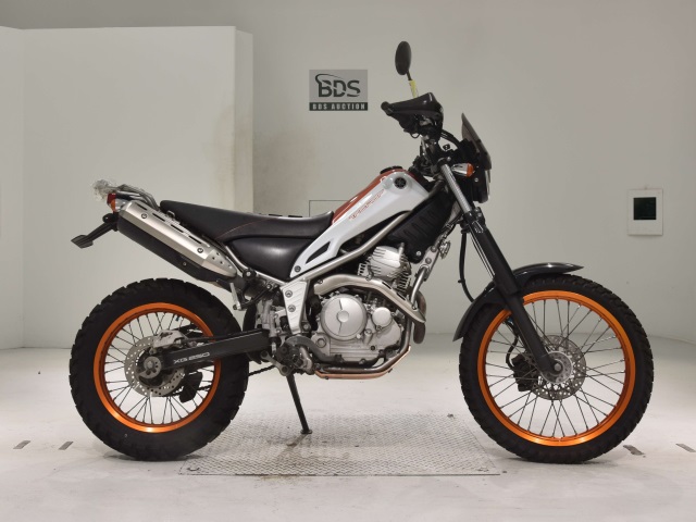 Yamaha TRICKER 2014