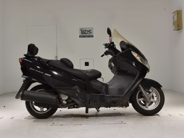 Suzuki SKYWAVE 250 2003