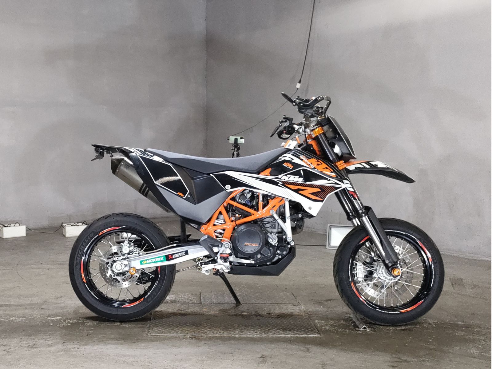 KTM 690 SMC R 2012