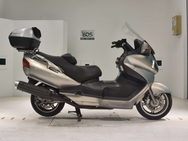 Suzuki SKYWAVE 650 2002