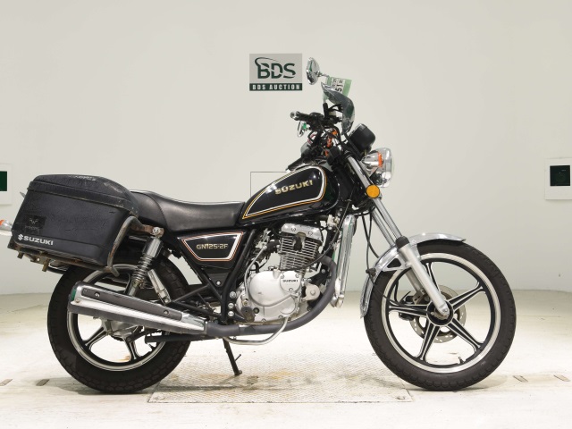 Suzuki GN125-2F 2017