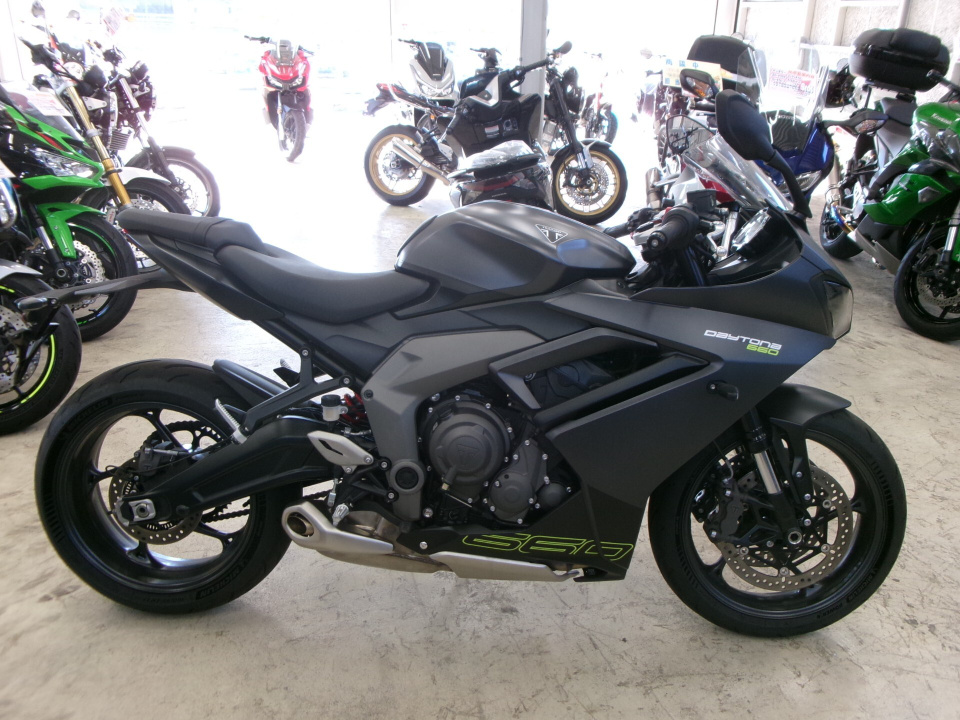 Triumph daytona 660 2024