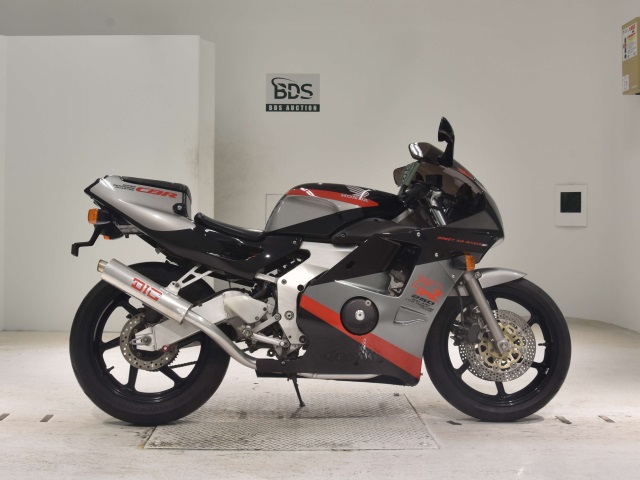 Honda CBR250RR 1990
