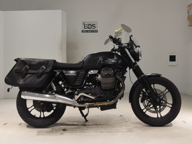 Moto Guzzi V7 STONE 2013