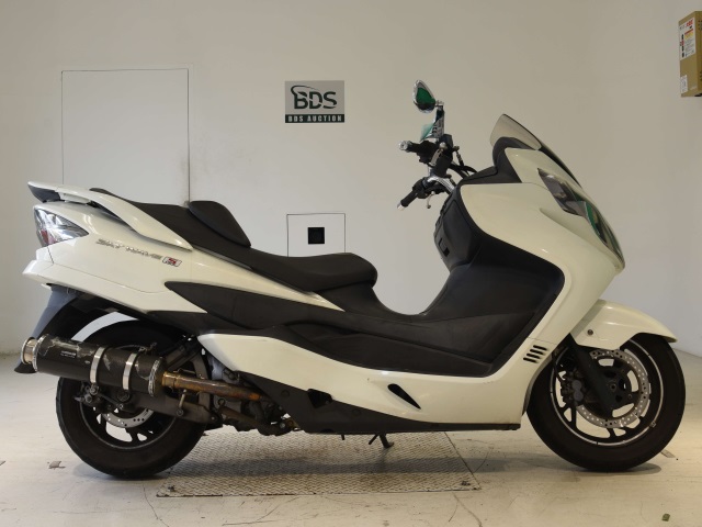 Suzuki SKYWAVE 250S