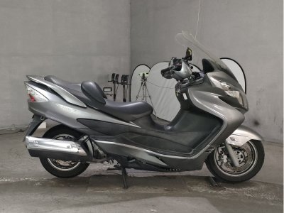 Suzuki SKYWAVE 250