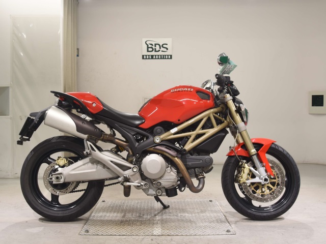 Ducati MONSTER 696 2013