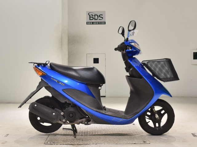 Suzuki ADDRESS V50