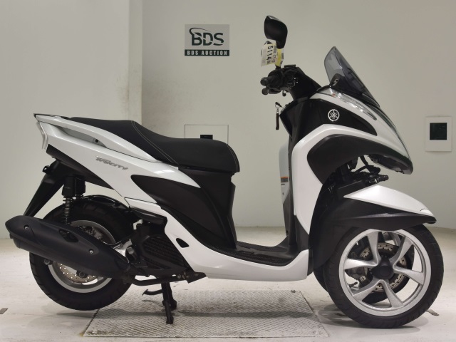 Yamaha TRICITY MW125 2015